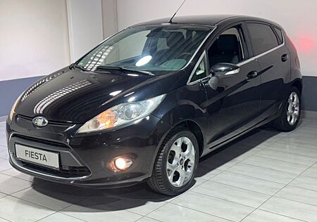 Ford Fiesta Titanium 2 X Einparkhilfe