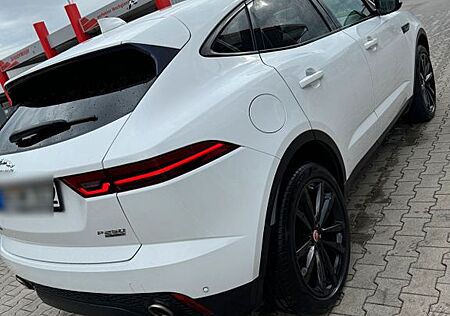 Jaguar E-Pace 250