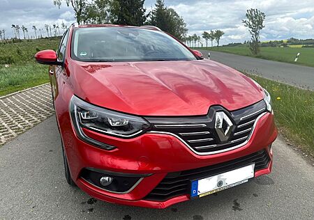 Renault Megane TCe 160 EDC GPF Bose Edition GrdTour ...