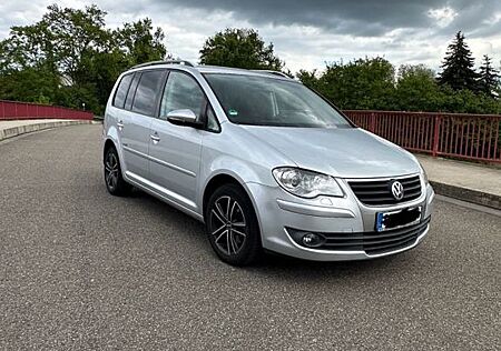 VW Touran Volkswagen 1.4 TSI Freestyle Freestyle