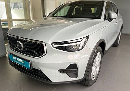 Volvo XC 40 XC40 B3 Automatik Core Winter-Paket MJ26 sofort