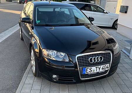 Audi A3 2.0 TDI (DPF) S tronic S line Sportback S...