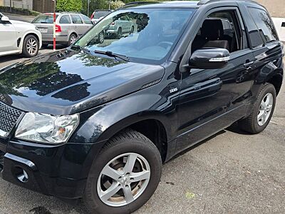 Suzuki Grand Vitara 1.9 DDIS 2.Hand/4x4/TÜV 11/27