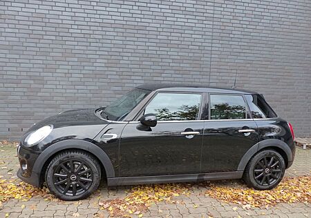 Mini Cooper 5-trg/Leder/Klimaautom/LED