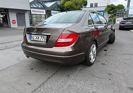 Mercedes-Benz C 180 CDI BlueEFFICIENCY AVANTGARDE AVANTGARDE