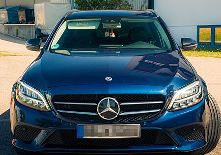 Mercedes-Benz C 220 d T Autom. -