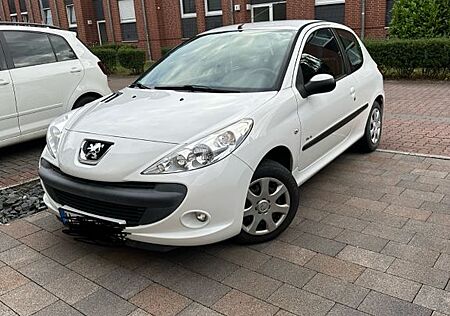Peugeot 206 1.4 75 -