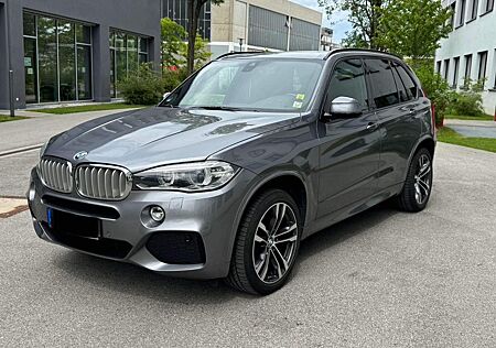 BMW X5 xDrive40d M-Sportpaket Panoramadach 360, ACC