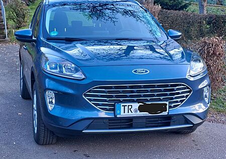 Ford Kuga 1.5 EcoBoost 150 PS Titanium Klimaautomatik