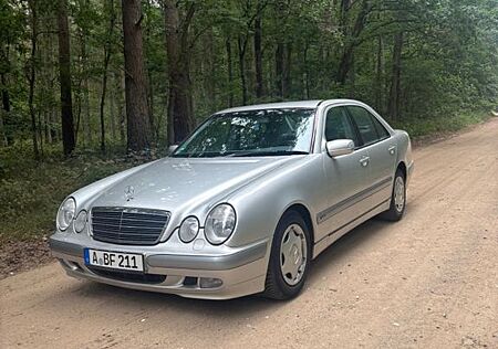 Mercedes-Benz E 240 W210 70tkm 5500€ VB dieses wochenende