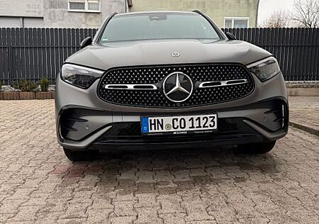 Mercedes-Benz GLC 220 d 4MATIC Autom. -voliert