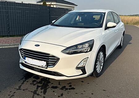 Ford Focus 2,0 EcoBlue 150Ps Titanium Auto Titanium