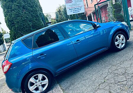 Kia Cee'd Ceed 1.6 CRDi 128ps/Kl-Autom/193Tkm/Tüv04-27