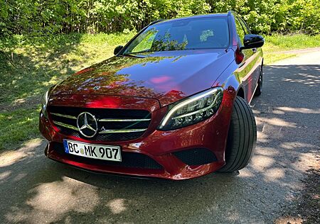 Mercedes-Benz C 300 d T Autom. -Avantgarde