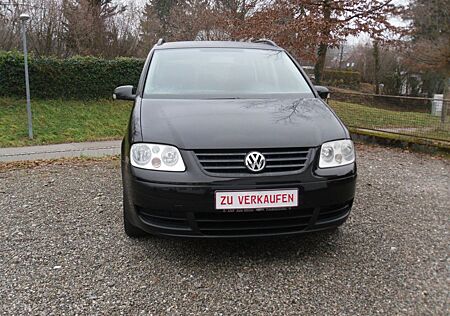 VW Touran Volkswagen 1.6 Basis