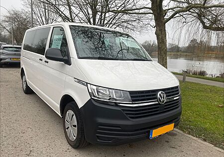 VW T6 Kombi Volkswagen Transporter 2.0 TDI
