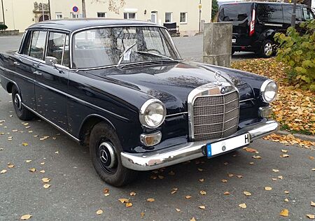 Mercedes-Benz 200 gebraucht kaufen Mercedes-Benz 200