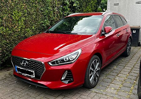 Hyundai i30 1.6 CRDi 100kW Premium DCT Premium