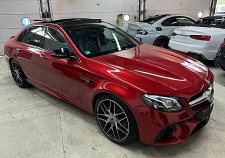 Mercedes-Benz E 63 AMG E 63 S AMG Perf. 4MATIC+*ACC*Pano*Burmester*Soft