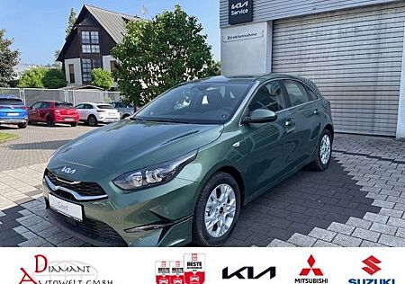 Kia Cee'd Ceed 1.5T 140 DCT7 Vision Komfort-Plus-Paket Akt