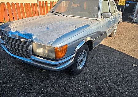 Mercedes-Benz S 280 S 280SE W116, Scheunenfund, erst Lack