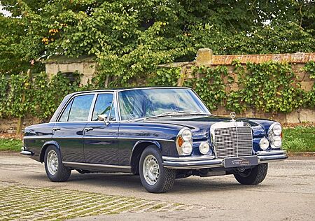 Mercedes-Benz 300 SEL 6.3 - Unrestaurierter Originalzustand