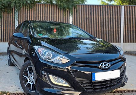 Hyundai i30 1.6 CRDi 81kW Style Style Anhängerkupplung