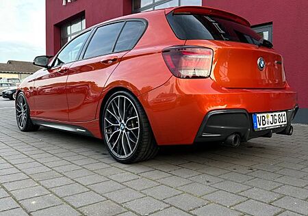 BMW M135i xDrive*LED Lenkrad*8FB*Service/TÜV Neu*