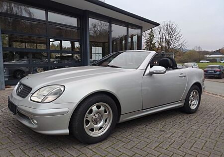 Mercedes-Benz SLK 200 Kompressor nur 68.000 KM !!!!