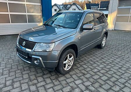 Suzuki Grand Vitara 1.9 DDiS Comfort keine TÜV Nr. 22