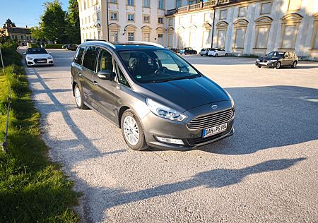 Ford Galaxy 2,0 EcoBlue 140W Allrad Titanium Auto...