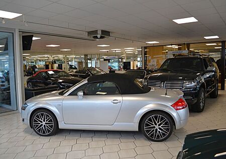Audi TT Roadster 1.8 20V Turbo - quattro