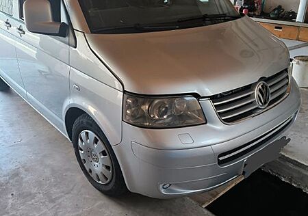 VW T5 Caravelle Volkswagen Bus, Motor Getriebe neu!!!