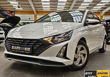 Hyundai i20 1,2i Comfort Klima Navi Kamera AppleCP ...