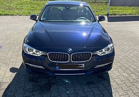 BMW 320d Touring Luxury Line