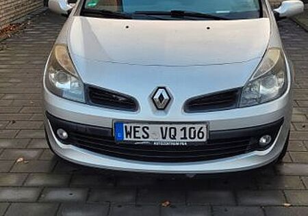 Renault Clio Authentique 1.2 16V 55kW Authentique