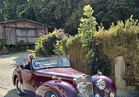 Triumph Andere