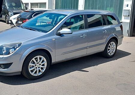 Opel Astra H Caravan Innovation "110 Jahre"