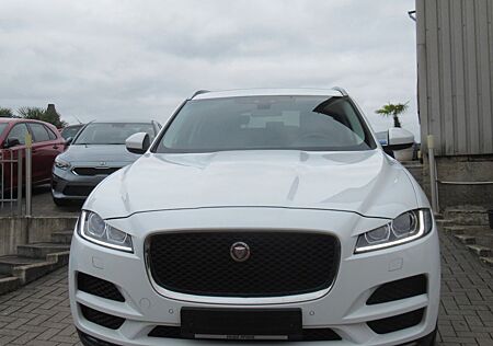 Jaguar F-Pace Prestige AWD-NAVI-PANO-LEDER-XENON-2.HAND