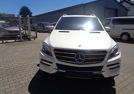 Mercedes-Benz ML 350 ML 350CDI Bluetec, 4-Matic