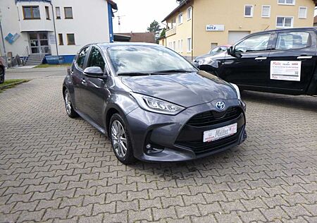 Toyota Yaris Hybrid 5-Türer 1.5 VVT-i (Hybrid) Active