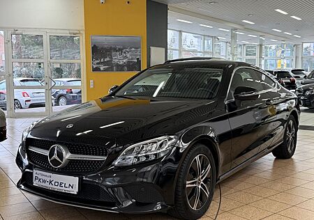 Mercedes-Benz C 220 d 4M *PANO*LED*NAVi*LEDER*KAMERA*