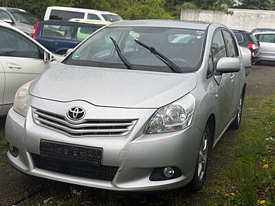 Toyota Verso Life 7 SITZER/KLIMA/EURO5