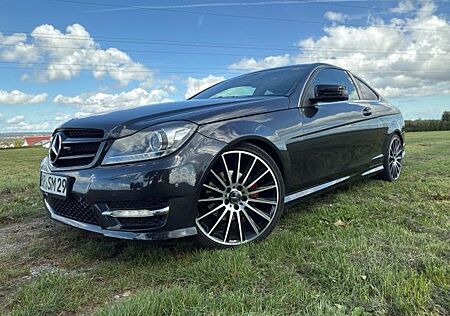 Mercedes-Benz C 250 BlueEFFICIENCY Coupé Autom. -