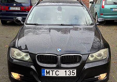 BMW 330d xDrive touring -