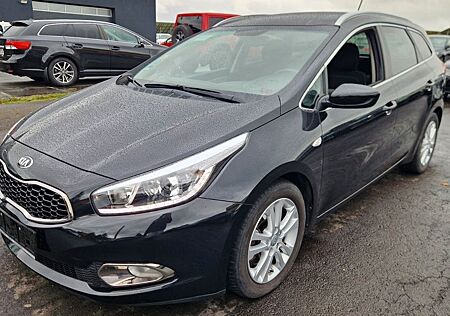 Kia Cee'd Sportswagon Dream Team Navi Kamera