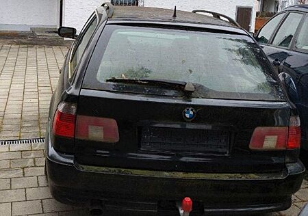 BMW 530i A Touring -