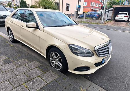 Mercedes-Benz E 200 CDI -