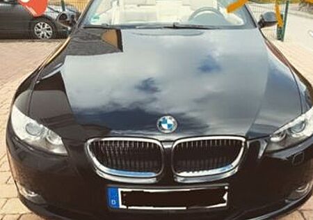 BMW 320i Cabrio -