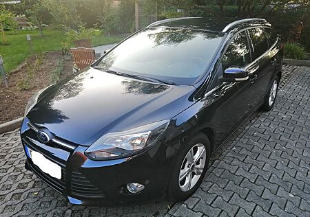 Ford Focus 1,0 EcoBoost 92kW Business Turnier Bus...